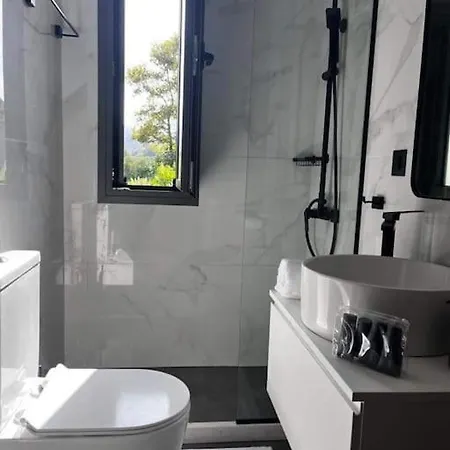 Ek Ornelakis, Luxury Country House With Jacuzzi Chania  Exterior foto