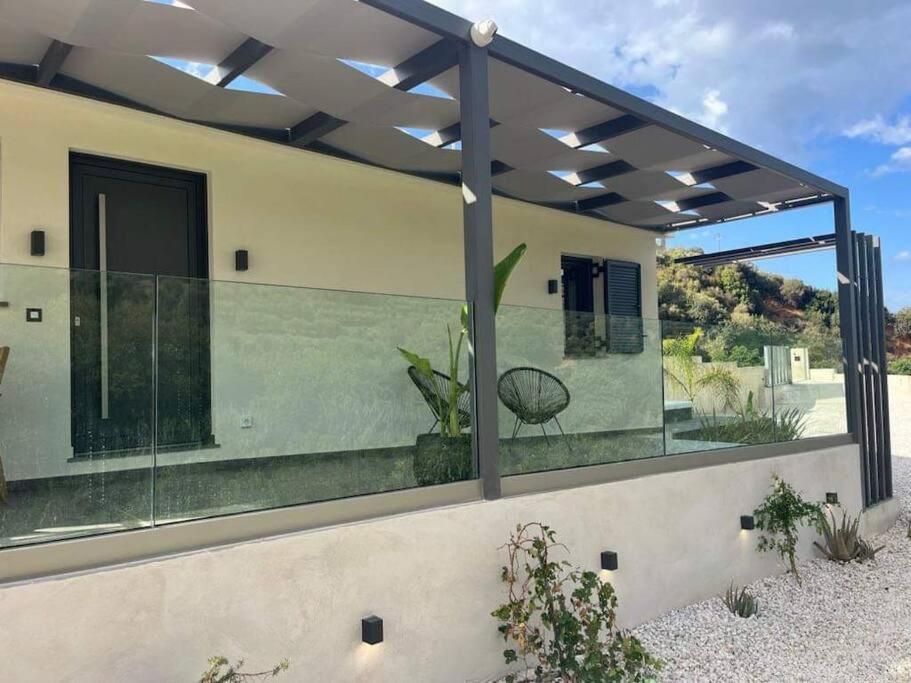 Ek Ornelakis, Luxury With Jacuzzi * La Canée